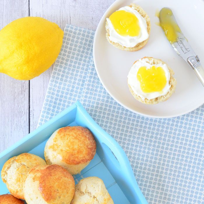 Citroen Scones Met Lemon Curd Laura S Bakery